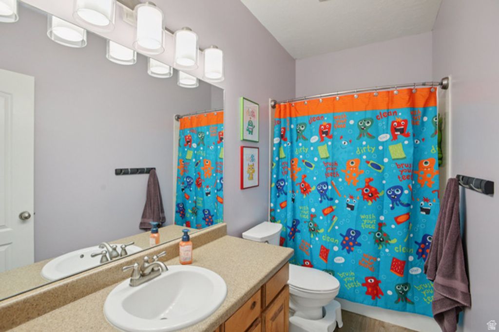 Image 22 of property listing at 6773 S LIZA LN, West Jordan, UT 84081