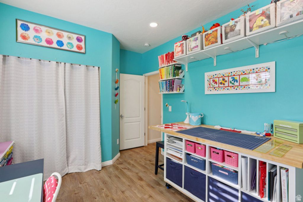 Image 26 of property listing at 6773 S LIZA LN, West Jordan, UT 84081