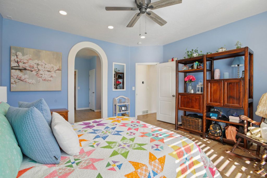 Image 30 of property listing at 6773 S LIZA LN, West Jordan, UT 84081