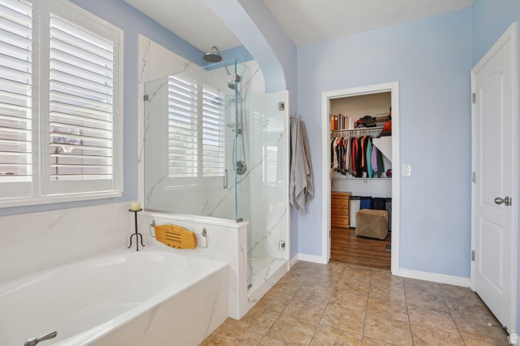 Image 32 of property listing at 6773 S LIZA LN, West Jordan, UT 84081