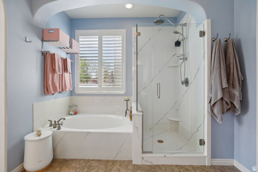 Image 33 of property listing at 6773 S LIZA LN, West Jordan, UT 84081