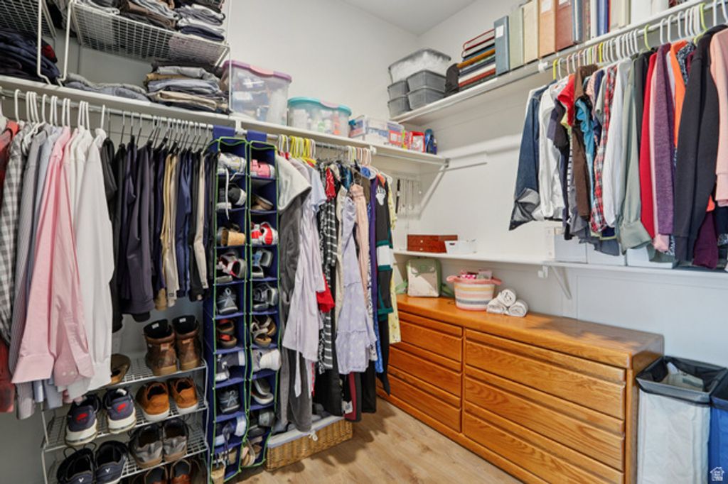 Image 34 of property listing at 6773 S LIZA LN, West Jordan, UT 84081