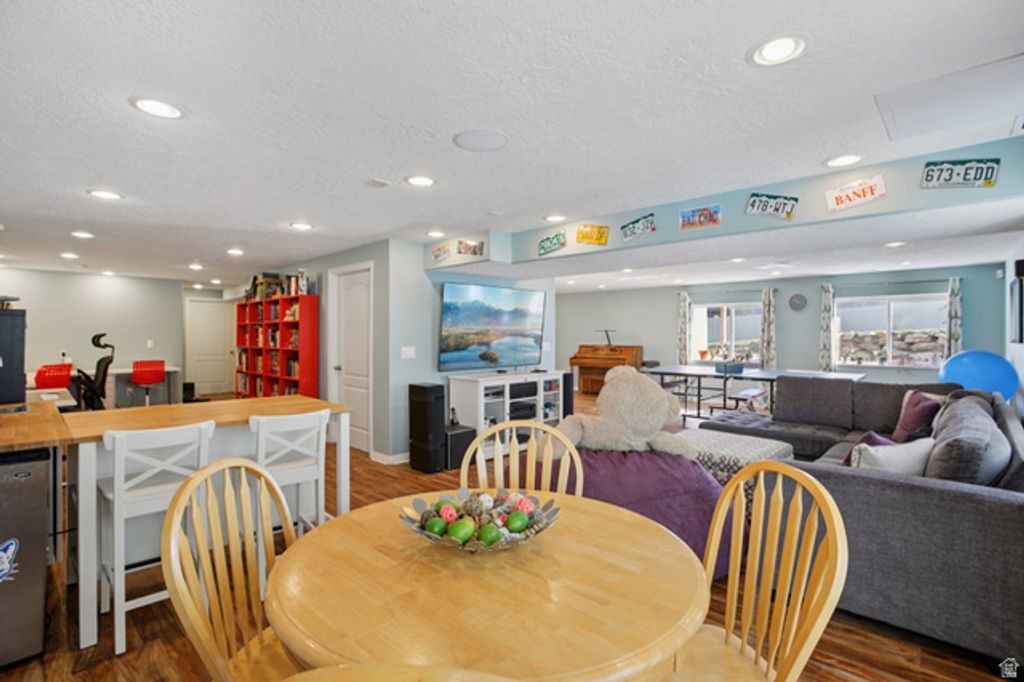 Image 37 of property listing at 6773 S LIZA LN, West Jordan, UT 84081