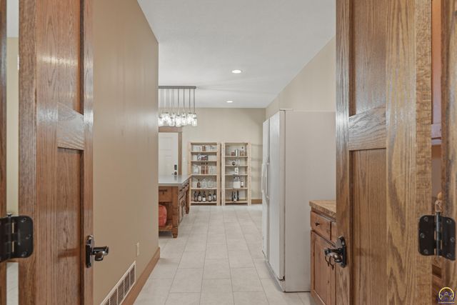 3501 SW Welton Grove Circle, Topeka, KS 66610