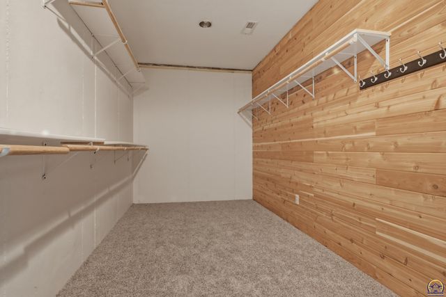 3501 SW Welton Grove Circle, Topeka, KS 66610