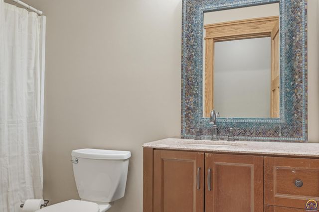 3501 SW Welton Grove Circle, Topeka, KS 66610