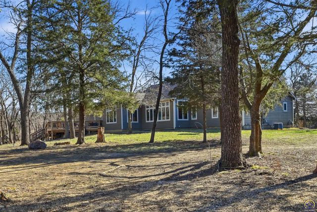 3501 SW Welton Grove Circle, Topeka, KS 66610