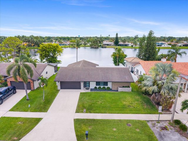 2569 SW 14th Court, Deerfield Beach, FL 33442
