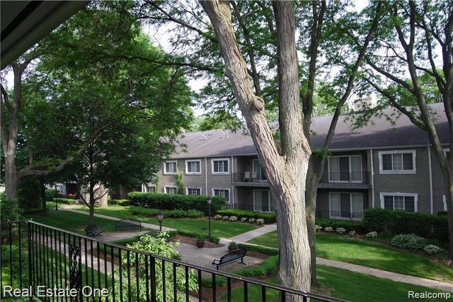 1113 N Old Woodward Avenue 38, Birmingham, MI 48009