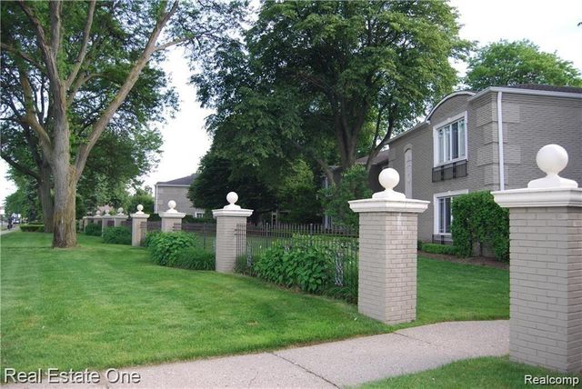 1113 N Old Woodward Avenue 38, Birmingham, MI 48009