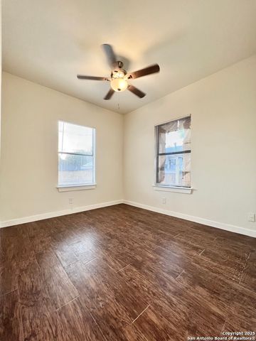 4611 hackberry, San Antonio, TX 78223