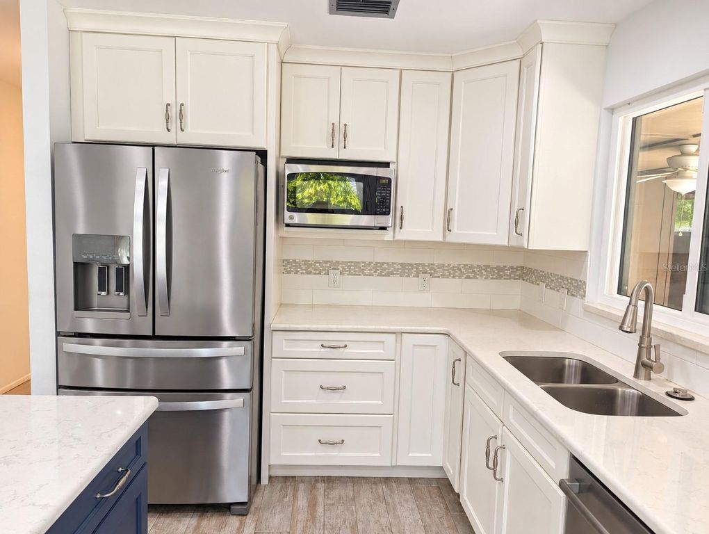 1309 WATER OAK WAY N, BRADENTON, FL 34209 — photo 5