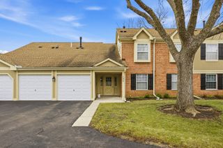 132 Wolcott Court M1, Schaumburg, IL 60193