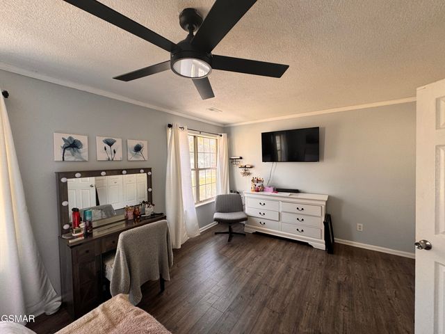 1315 Mountain Meadows Way, Sevierville, TN 37862