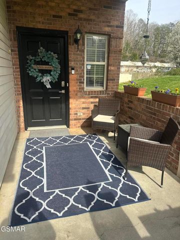 1315 Mountain Meadows Way, Sevierville, TN 37862