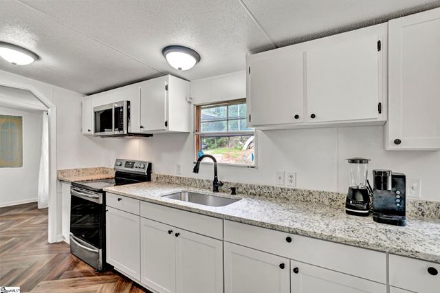 110 Stroup Court, Waterloo, SC 29384