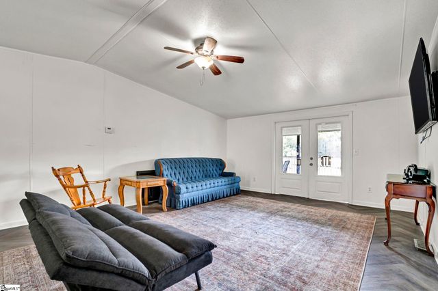 110 Stroup Court, Waterloo, SC 29384