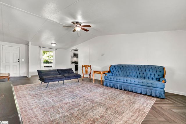 110 Stroup Court, Waterloo, SC 29384