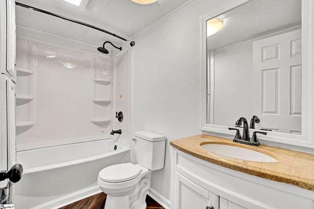 110 Stroup Court, Waterloo, SC 29384