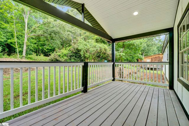 110 Stroup Court, Waterloo, SC 29384