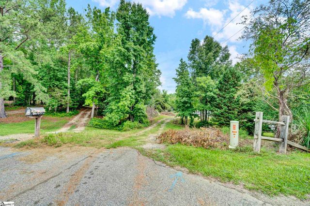 110 Stroup Court, Waterloo, SC 29384
