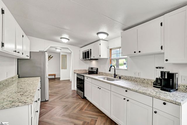 110 Stroup Court, Waterloo, SC 29384