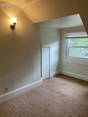106 W Cheyenne Road, Colorado Springs, CO 80906