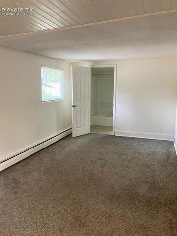 106 W Cheyenne Road, Colorado Springs, CO 80906
