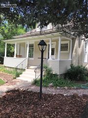 106 W Cheyenne Road, Colorado Springs, CO 80906
