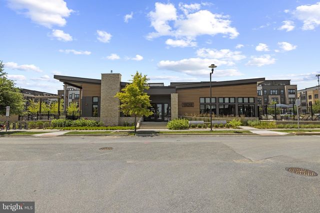 16143 COLUMBUS AVE, Derwood, MD 20855