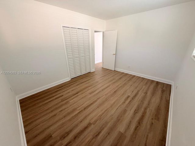 95-97 NE 168th St 97, North Miami Beach, FL 33162