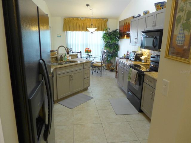 2739 BAYVIEW DRIVE, Eustis, FL 32726