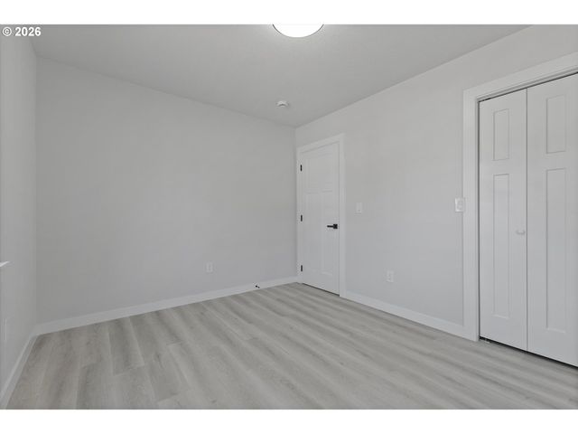 4686 CORNWALL St, West Linn, OR 97068