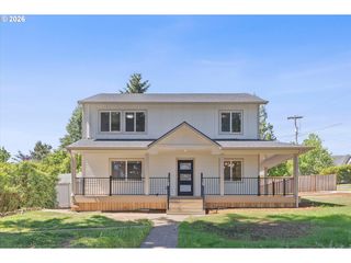 4686 CORNWALL St, West Linn, OR 97068