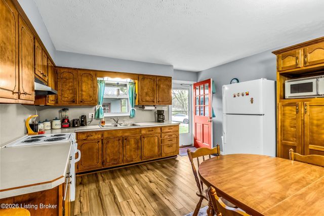 5942 Highway 44, Shepherdsville, KY 40165