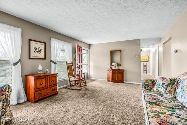 5942 Highway 44, Shepherdsville, KY 40165