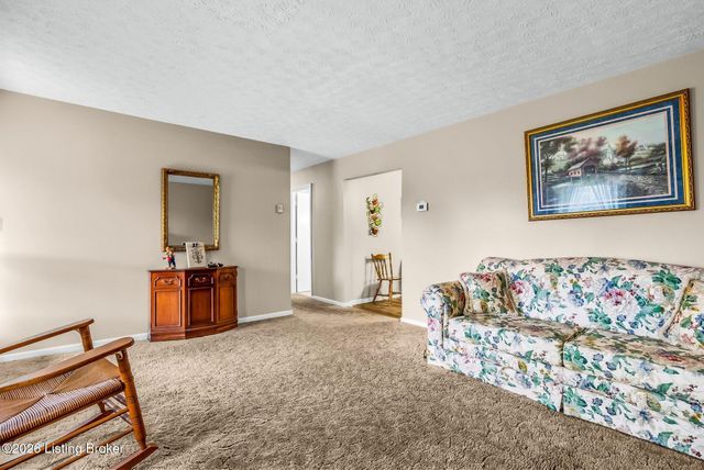 5942 Highway 44, Shepherdsville, KY 40165