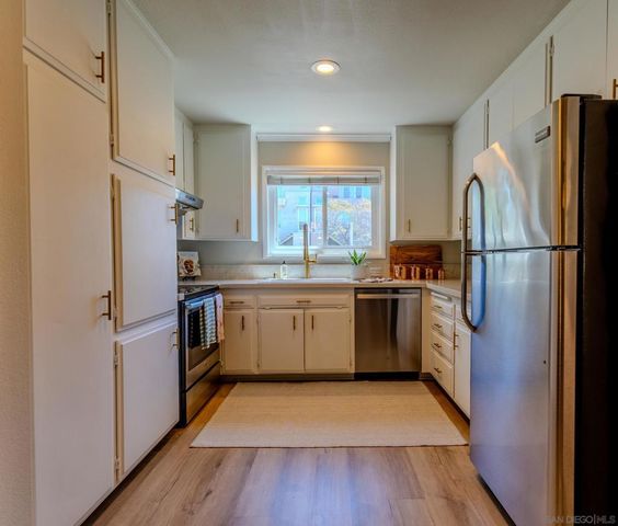 3266 1st Avenue 10, San Diego, CA 92103