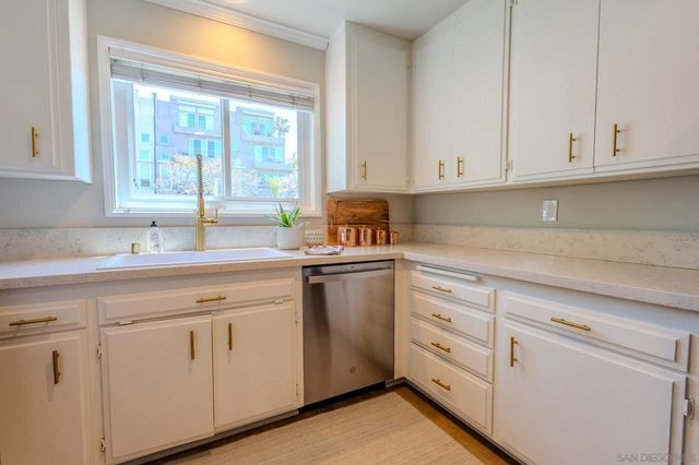 3266 1st Avenue 10, San Diego, CA 92103