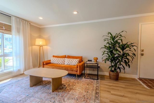 3266 1st Avenue 10, San Diego, CA 92103