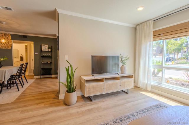 3266 1st Avenue 10, San Diego, CA 92103