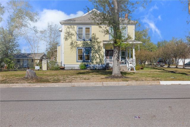 1017 Water Street, Navasota, TX 77868