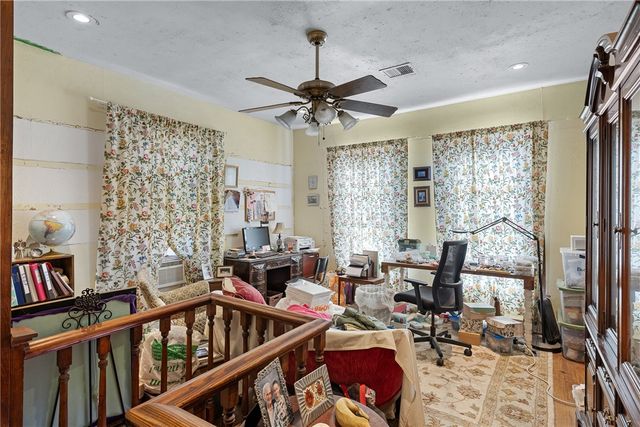 1017 Water Street, Navasota, TX 77868