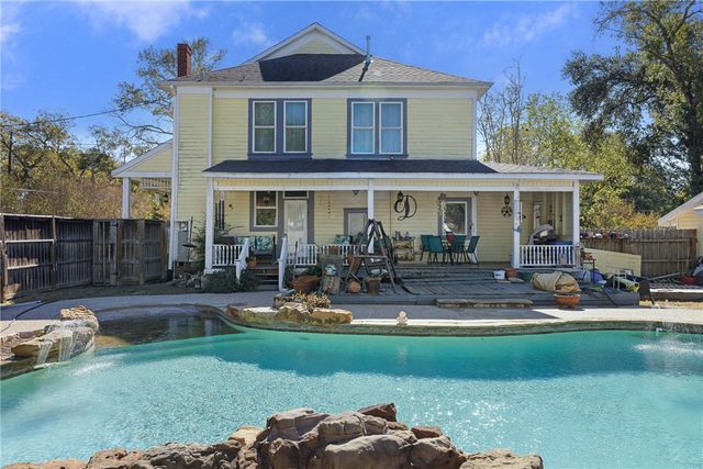 1017 Water Street, Navasota, TX 77868