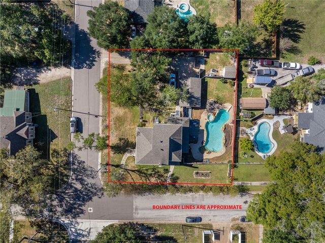 1017 Water Street, Navasota, TX 77868