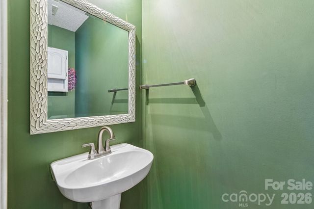 13624 Michael Lynn Road, Charlotte, NC 28278