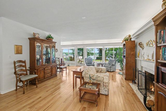 3844 Highgate Road, Norton Shores City, MI 49441