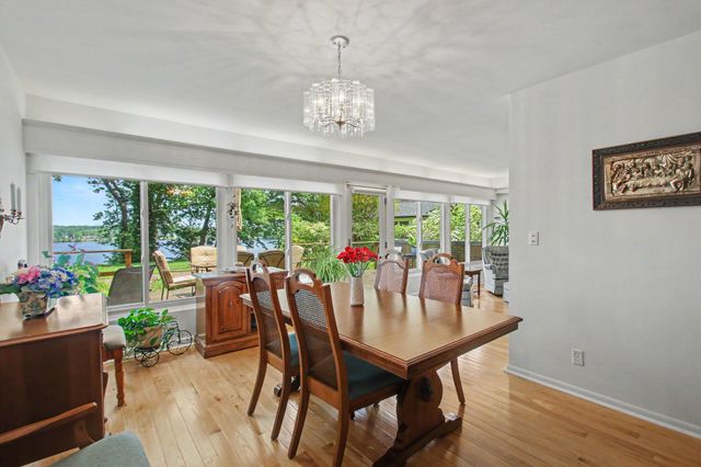 3844 Highgate Road, Norton Shores City, MI 49441