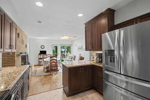 3844 Highgate Road, Norton Shores City, MI 49441