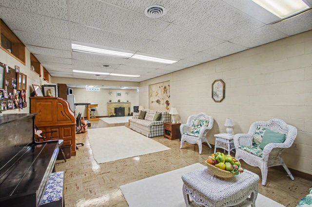 3844 Highgate Road, Norton Shores City, MI 49441